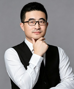 尚盼文